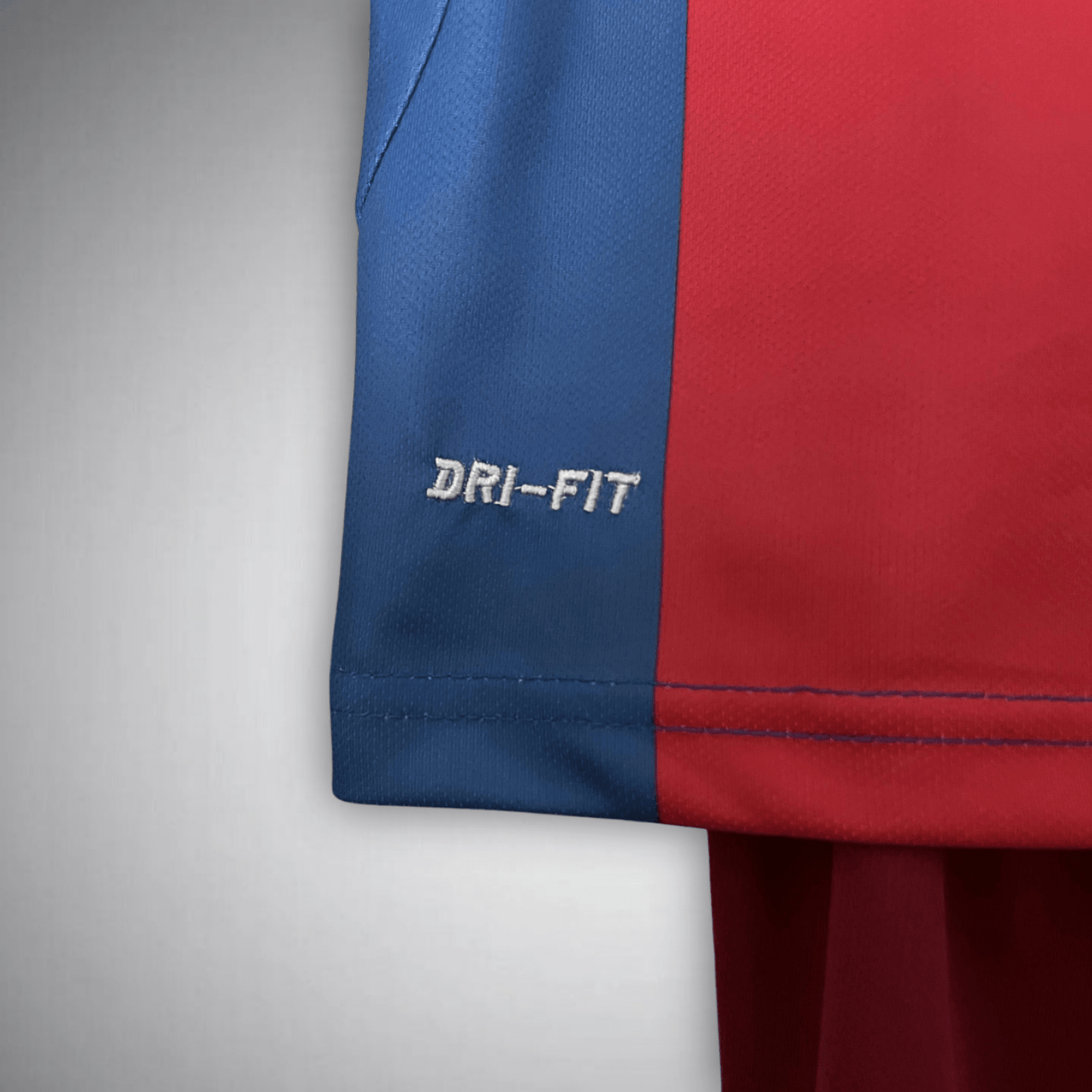 10/11 FC Barcelona Home Kids Size Kit - FutKulture