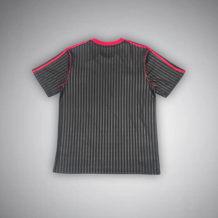 Manchester United "Treble Tribute" Premium Kit - FutKulture