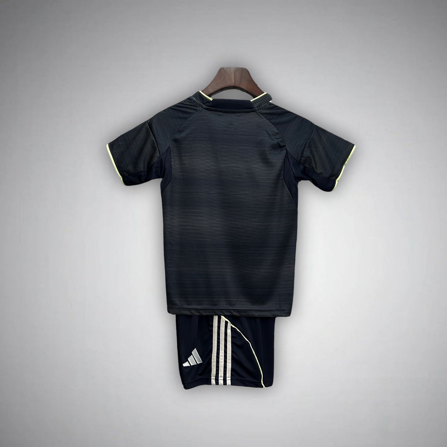 25/26 Real Madrid Away Kids Size Kit - FutKulture