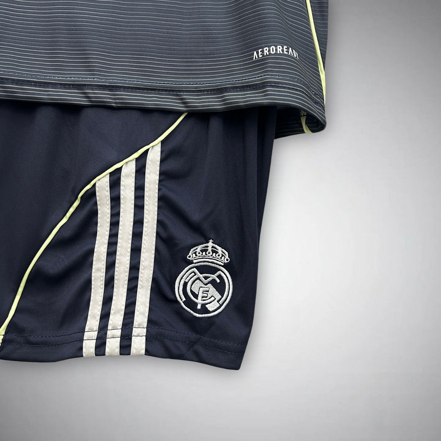 25/26 Real Madrid Away Kids Size Kit - FutKulture