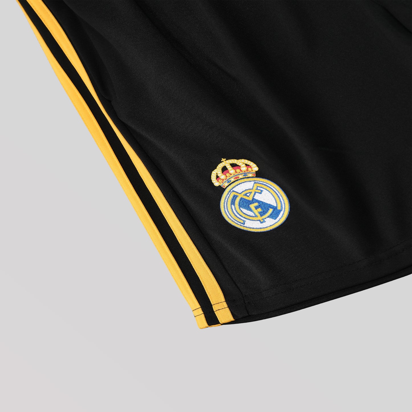 Real Madrid "Black Panther" Training Kit - FutKulture