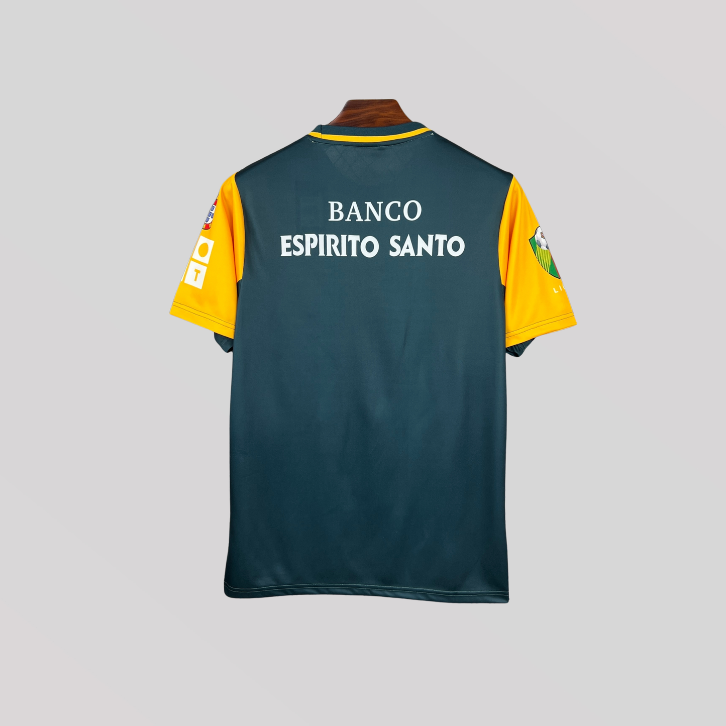 Sporting 2002/03 Away Retro Kit