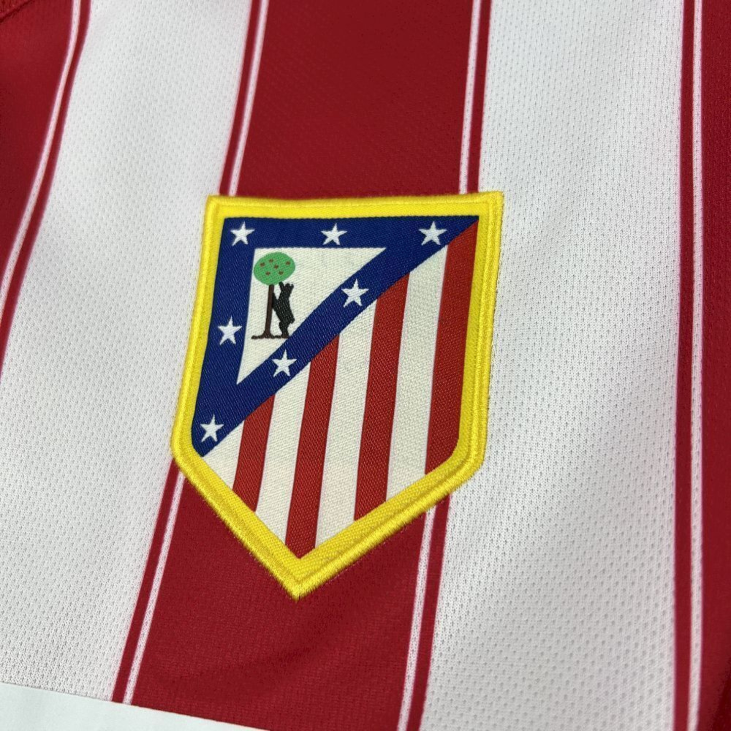 Atlético Madrid 2003/04 Home Retro Football Kit