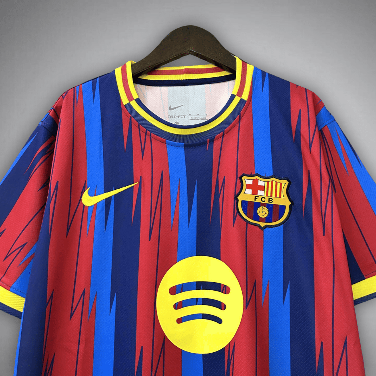 FC Barcelona "Graffiti Glory" Kit - FutKulture