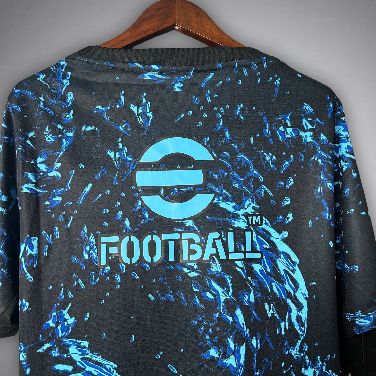 Inter Milan "Veleno Blu" Premium Kit - FutKulture