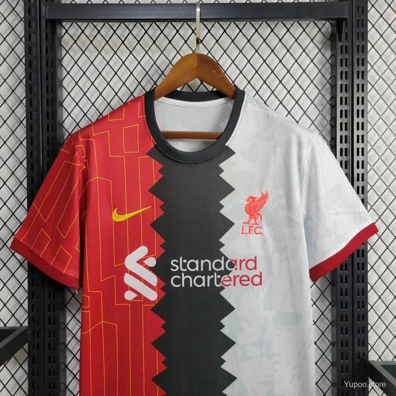 Liverpool "Tri-Color Blitz" Special Kit - FutKulture