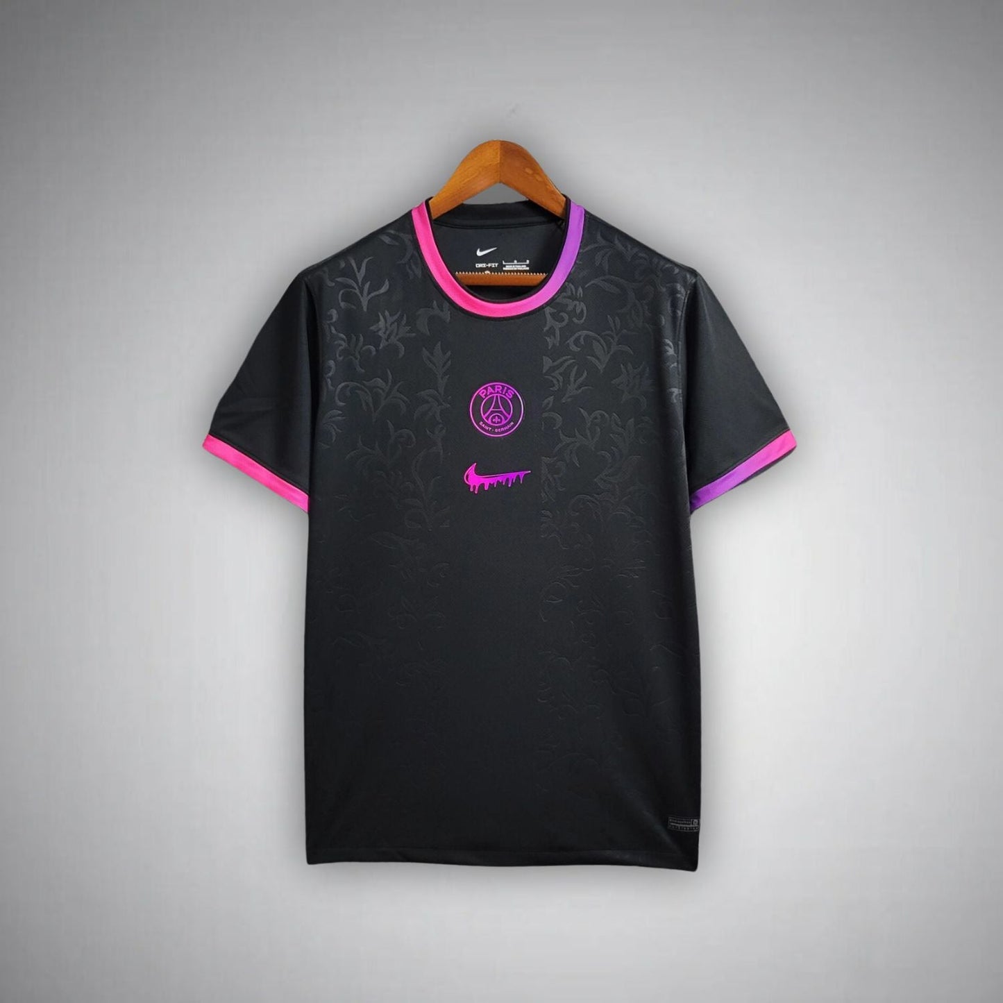 PSG "Paris Noir" Premium Kit - FutKulture