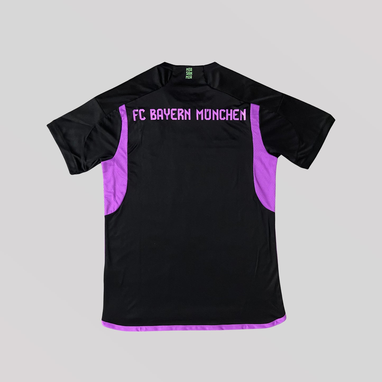 Bayern Munich 2023/24 Away Kit