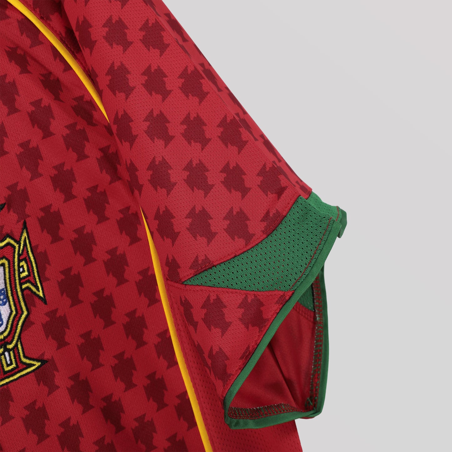Portugal 2004/06 Home Kit