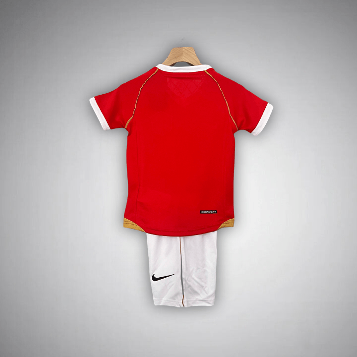 06/07 Manchester United Home Kids Size Kit - FutKulture