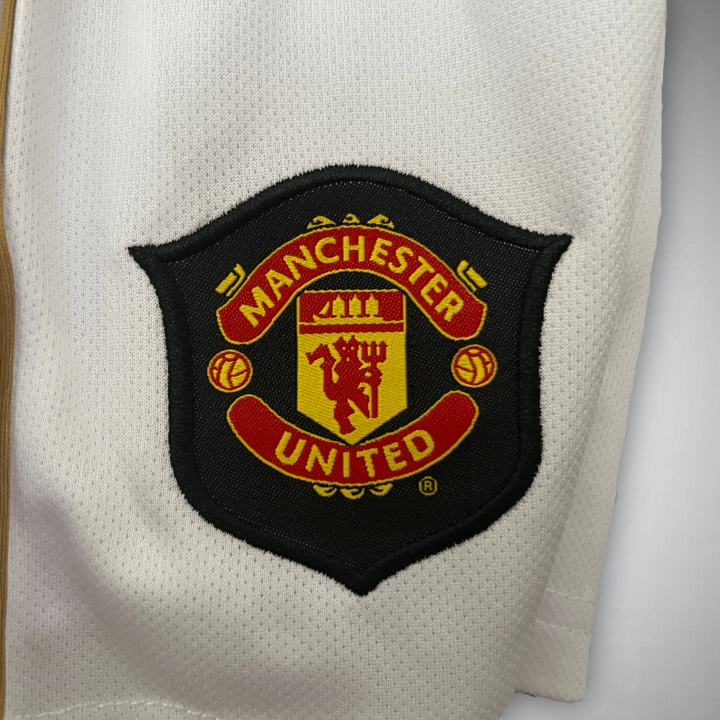 06/07 Manchester United Home Kids Size Kit - FutKulture