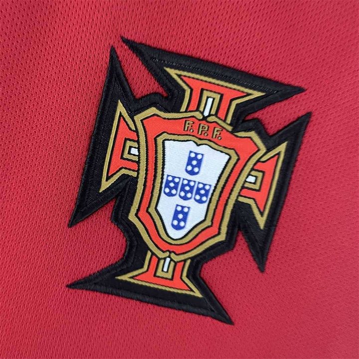 06/07 Portugal Home Kit - FutKulture