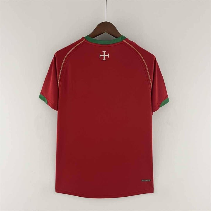 06/07 Portugal Home Kit - FutKulture