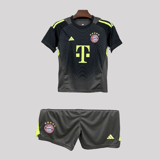 2025/2026 Bayern Munchen Goalkeeper Kids Size Kit