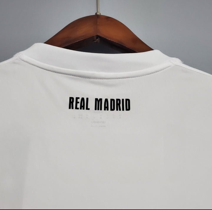 10/11 Real Madrid Home Kit - FutKulture