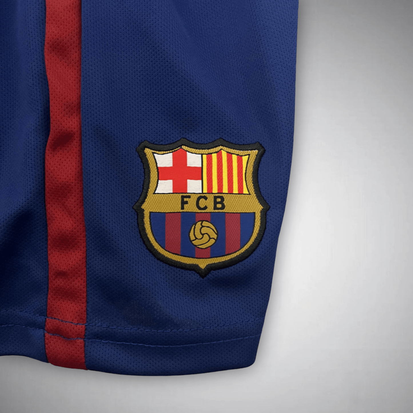 14/15 FC Barcelona Home Kids Size Kit - FutKulture