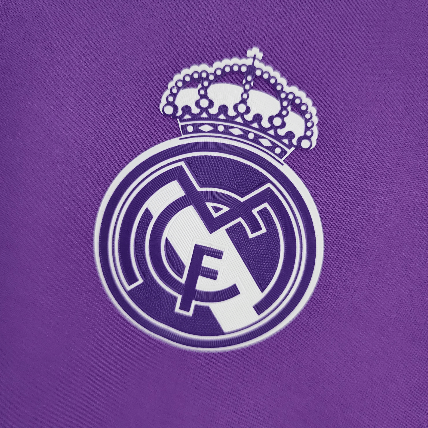 16/17 Real Madrid Away Kit - FutKulture