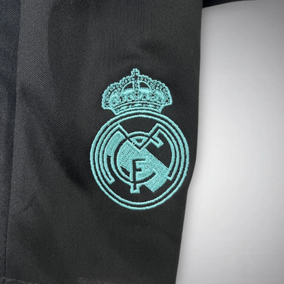17/18 Real Madrid Away Premium Kids Size Kit - FutKulture