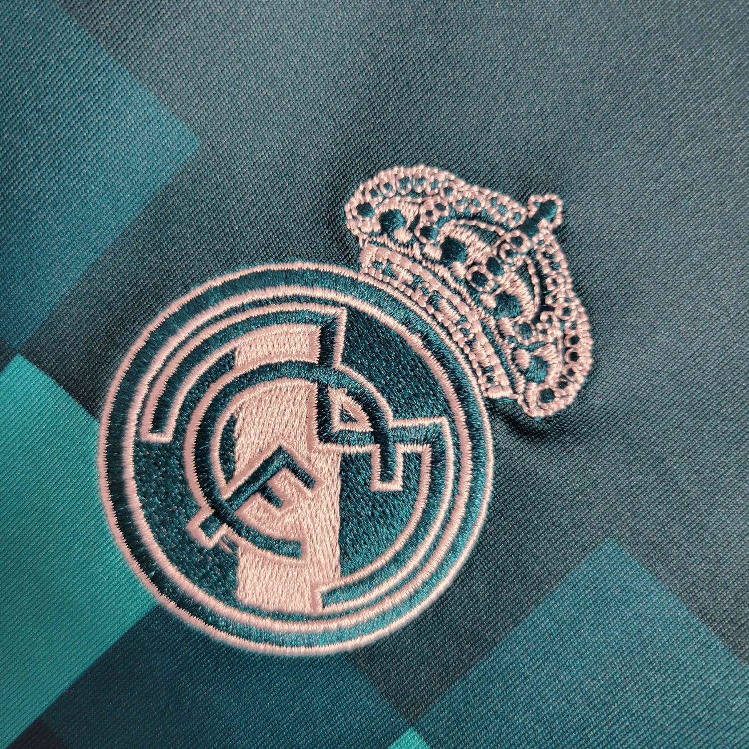 17/18 Real Madrid Third Long Sleeve Kit - FutKulture