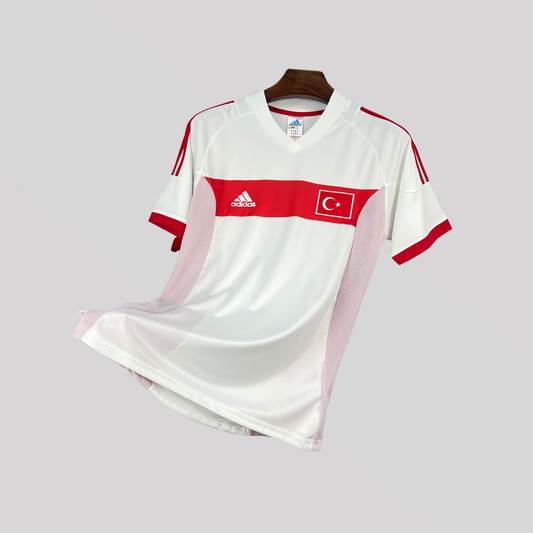 Turkey 2002 Men’s Away Retro Football Kit