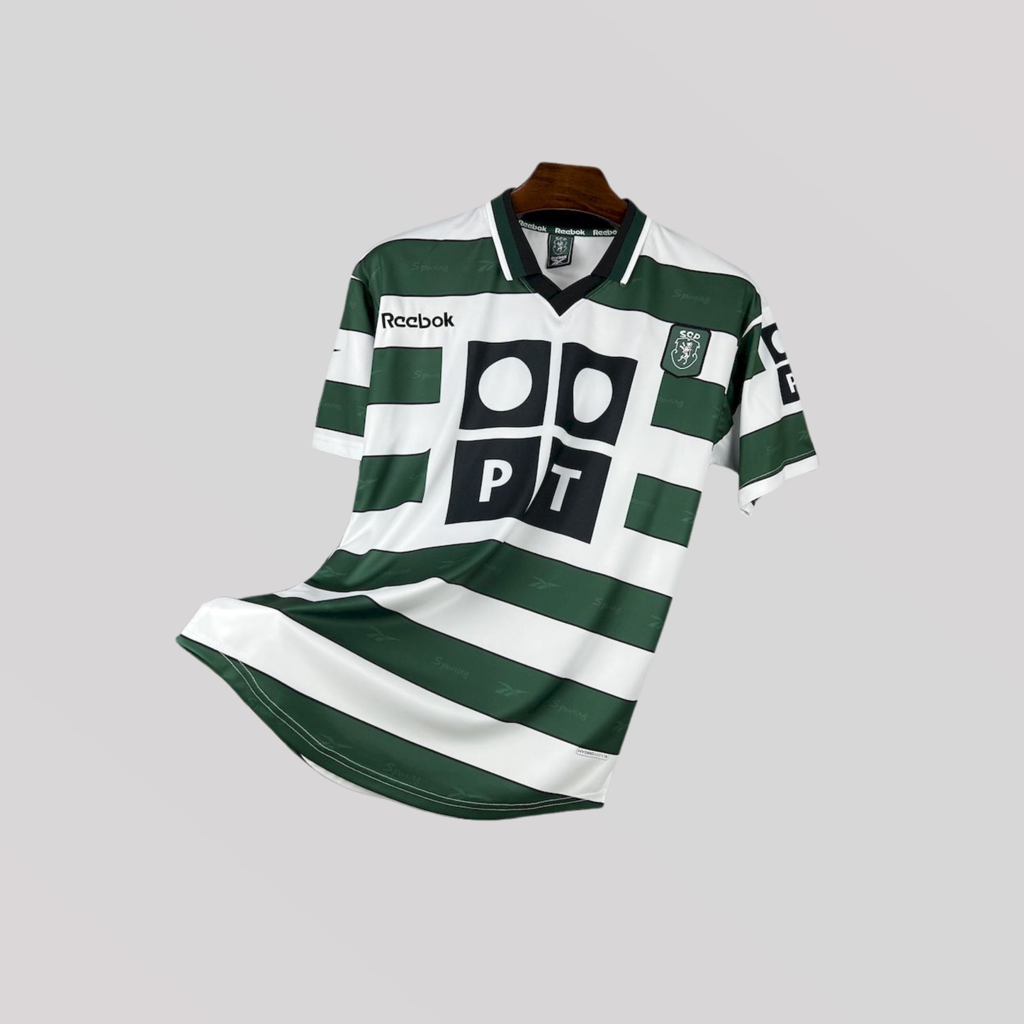 Sporting Lisbon 2000/01 Home Retro Football Kit