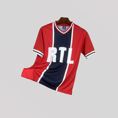 PSG 1975/76 Away Number 11 Retro Kit