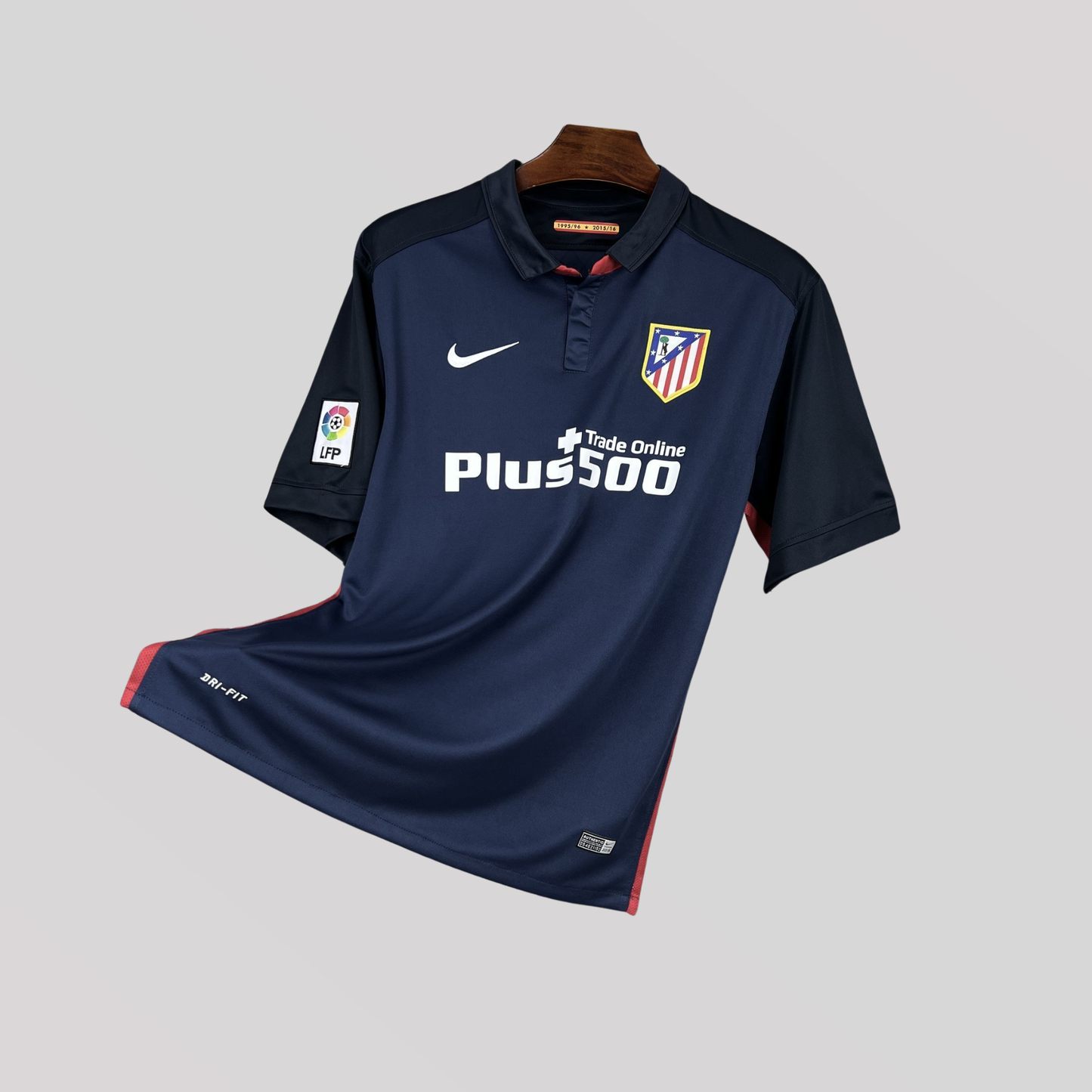 Atlético Madrid 2015/16 Men’s Away Retro Football Kit