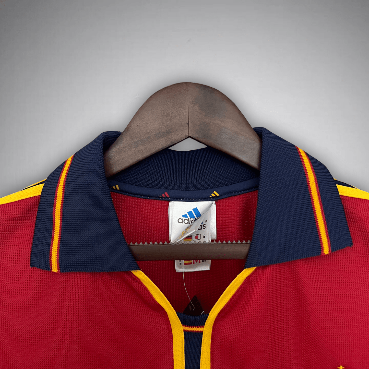 2000 Spain Home Kit - FutKulture
