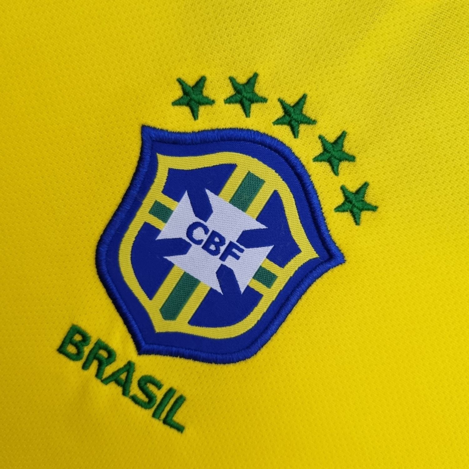2004 Brazil Home Kit - FutKulture