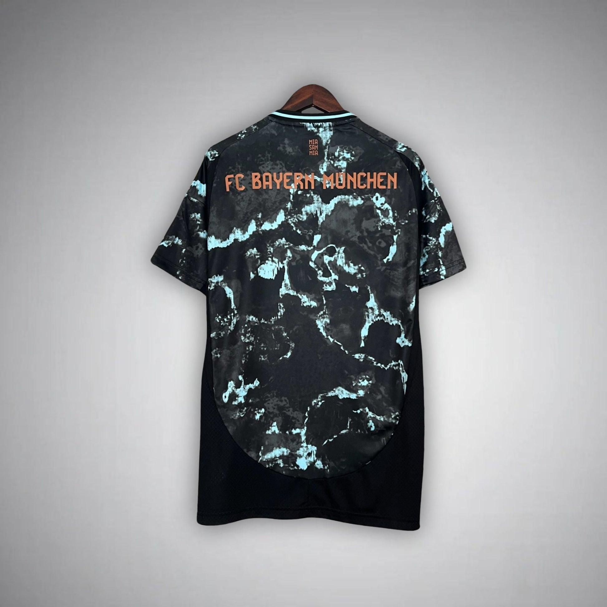 24/25 Bayern München Away Premium Kit - FutKulture
