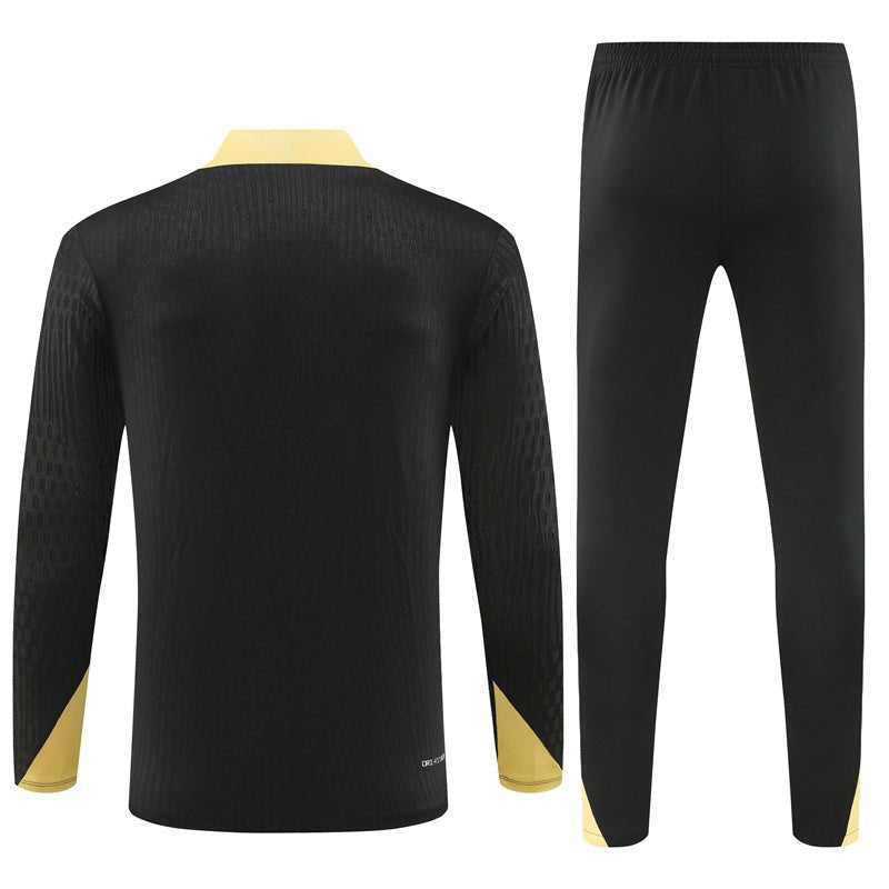 24/25 FC Barcelona Training Gold Tracksuit