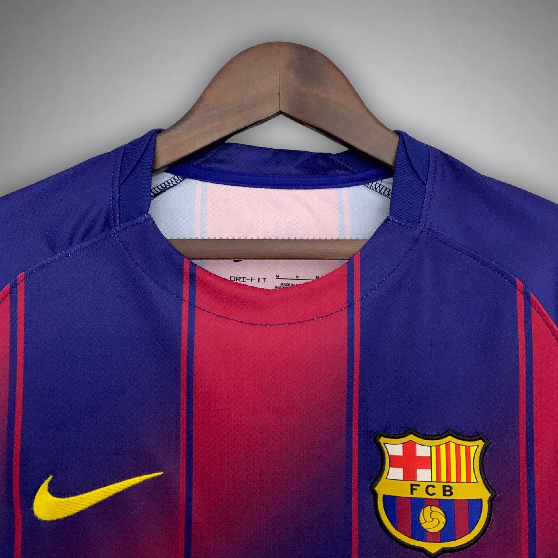 25/26 FC Barcelona Home Kit - FutKulture