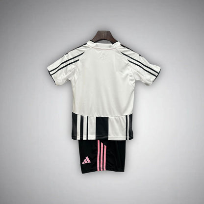 25/26 Juventus Home Kids Size Kit - FutKulture