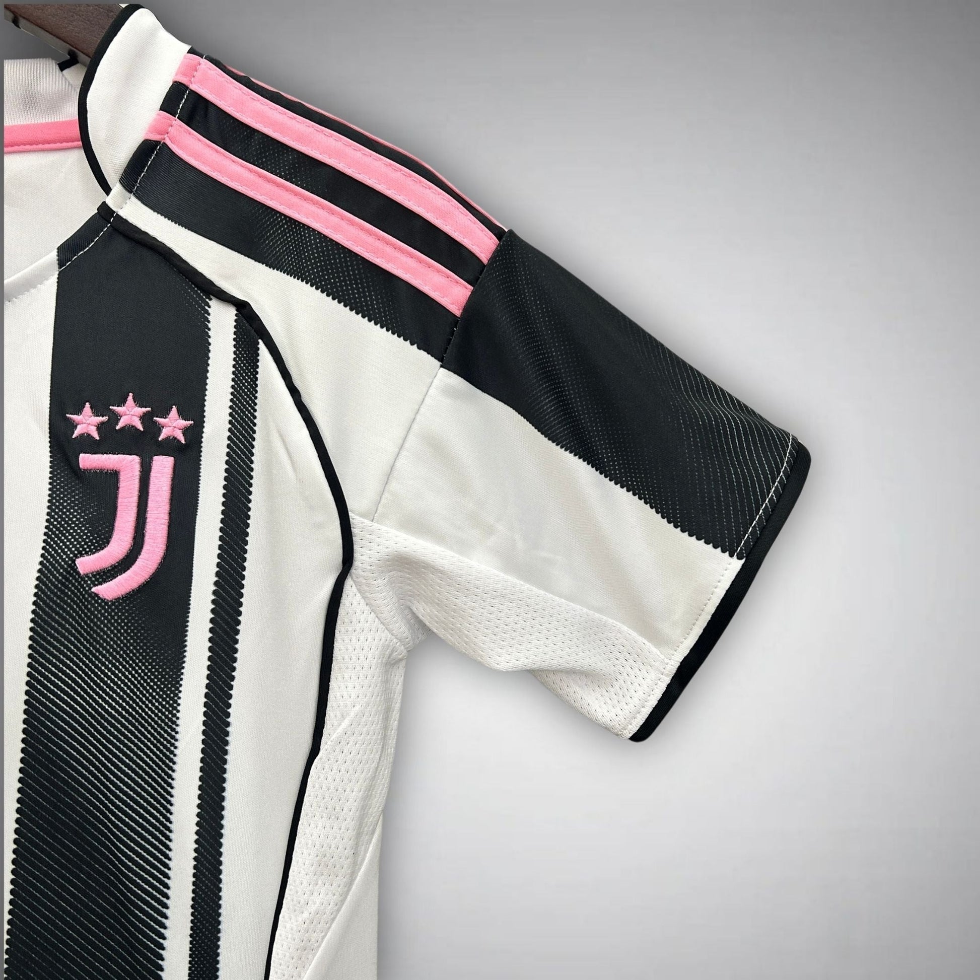 25/26 Juventus Home Kids Size Kit - FutKulture