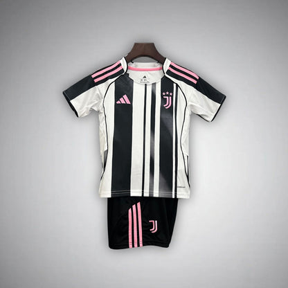 25/26 Juventus Home Kids Size Kit - FutKulture
