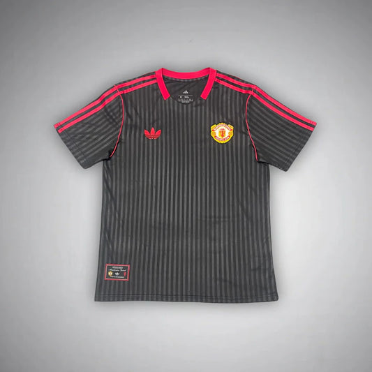 Manchester United "Treble Tribute" Premium Kit - FutKulture