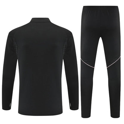 25/26 Juventus Training Black Tracksuit