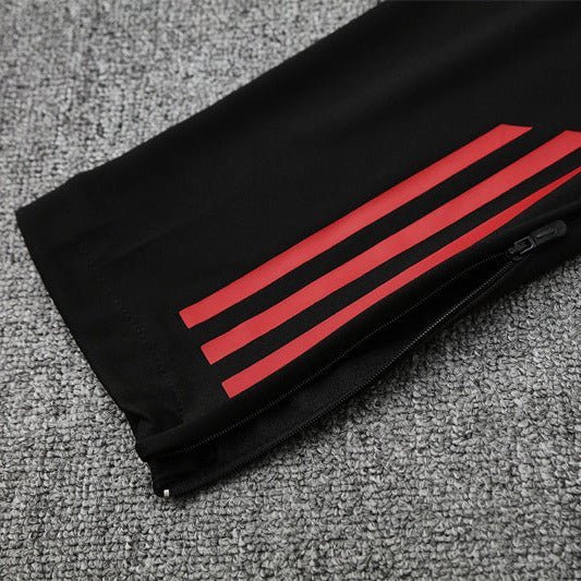 25/26 Liverpool Training Black Tracksuit