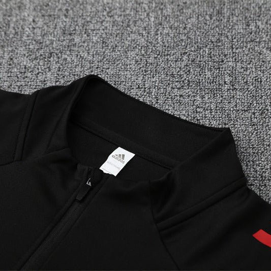 25/26 Liverpool Training Black Tracksuit