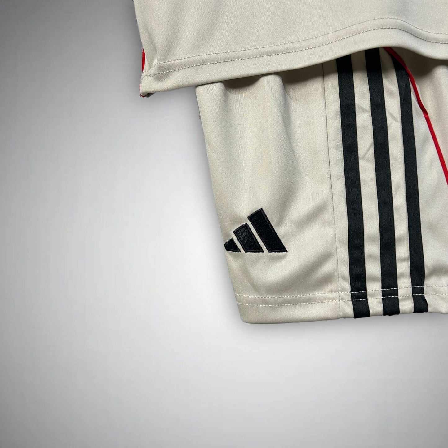 25/26 SL Benfica Away Kids Size Kit - FutKulture