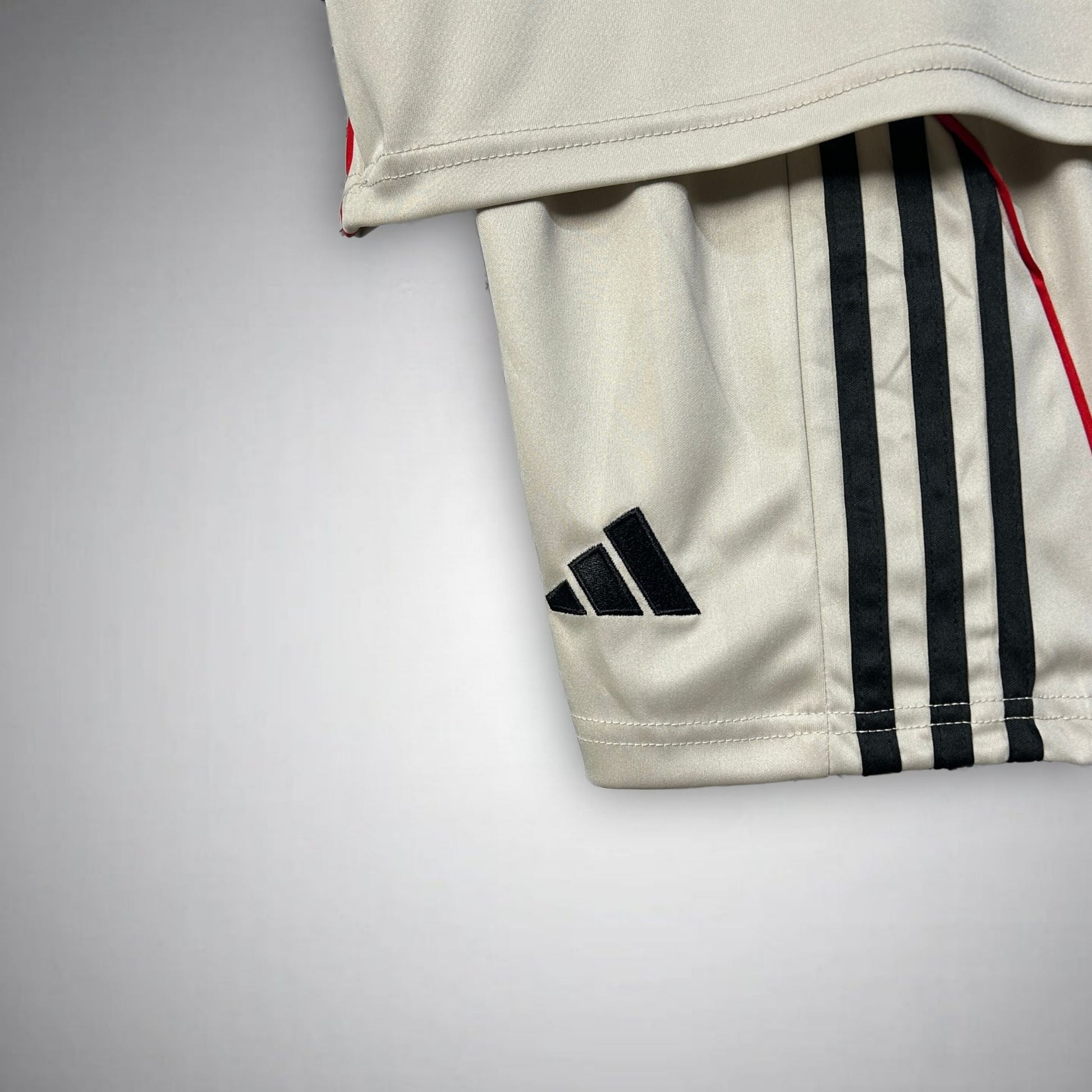 25/26 SL Benfica Away Kids Size Kit - FutKulture