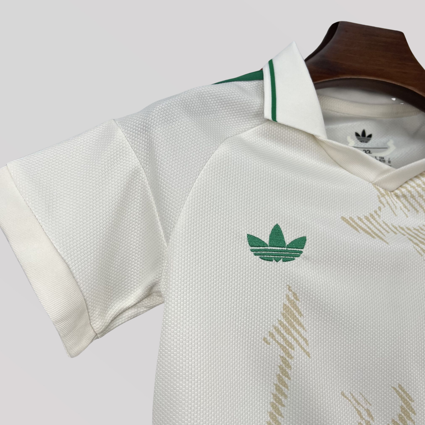 Wales World Cup Away Kids Size Kit