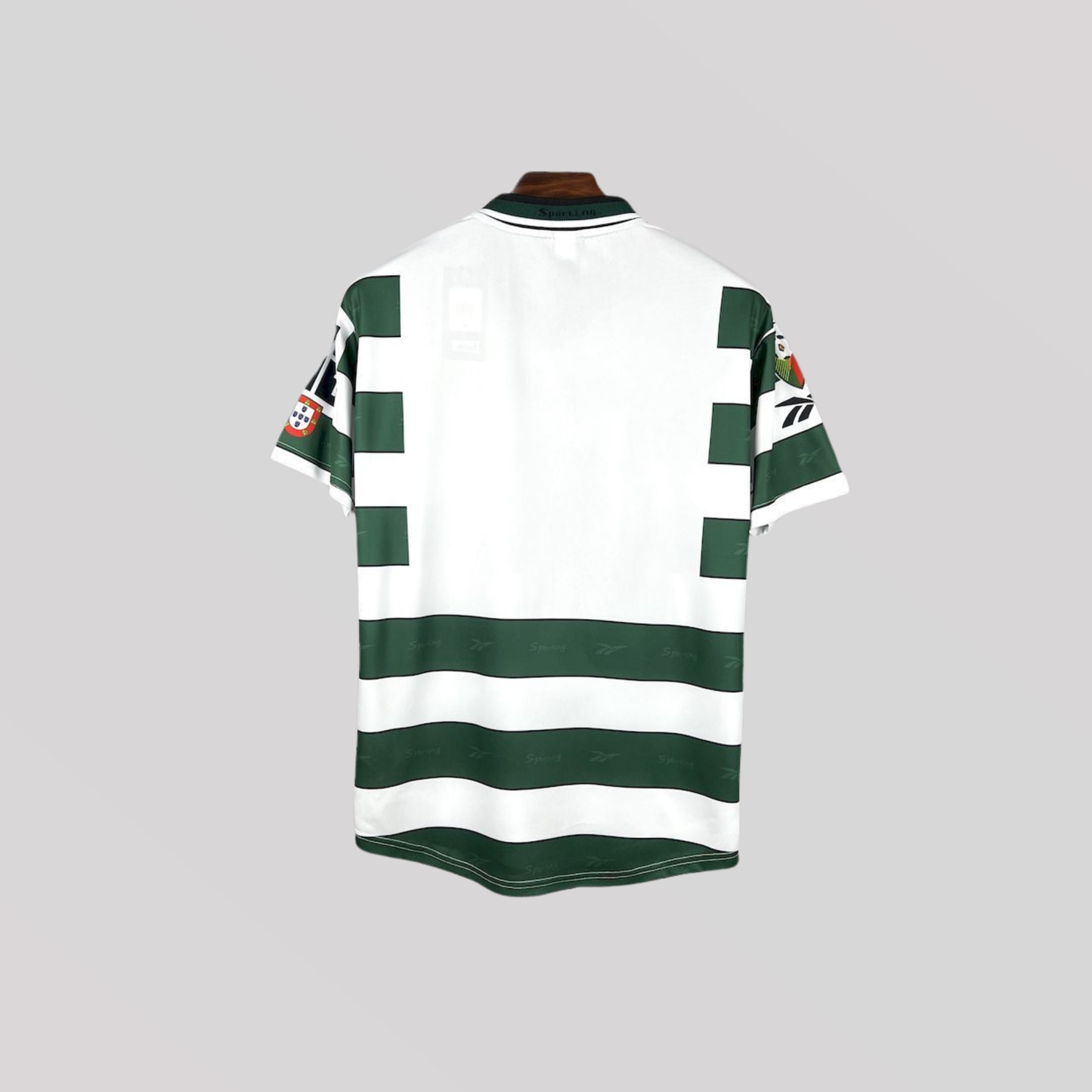 Sporting Lisbon 2000/01 Home Retro Football Kit