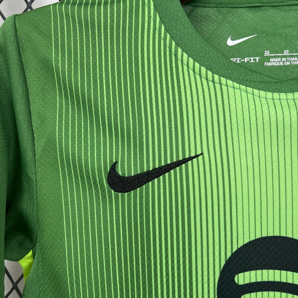 2025/2026 Barcelona Green Goalkeeper Kids Size Kit