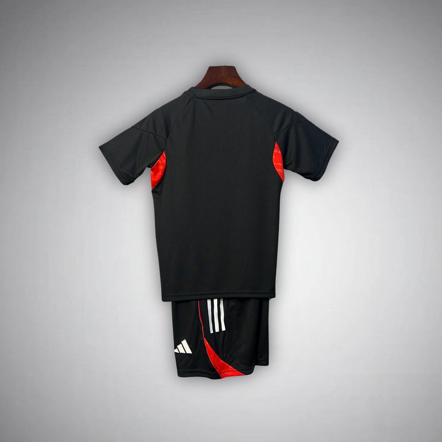 25/26 SL Benfica Training Kids Size Kit - FutKulture