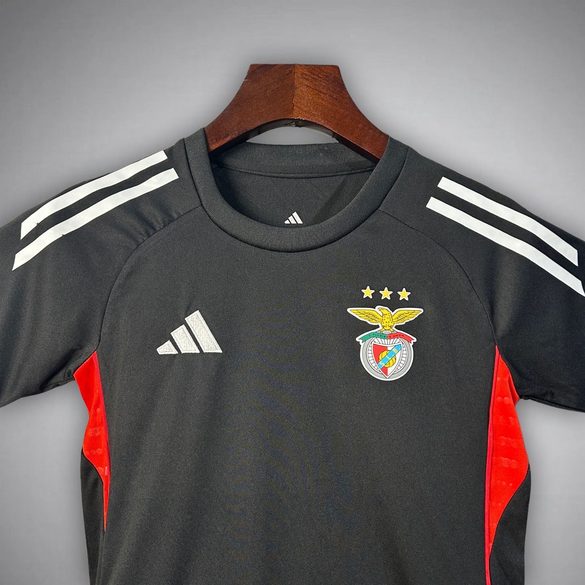 25/26 SL Benfica Training Kids Size Kit - FutKulture