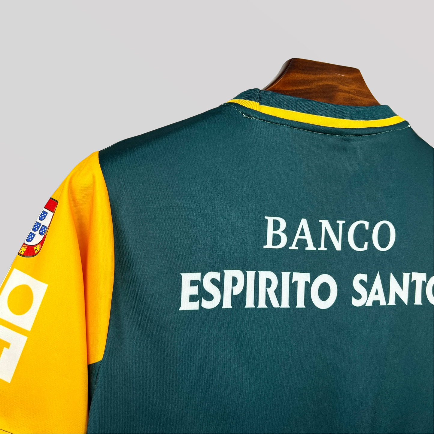 Sporting 2002/03 Away Retro Kit