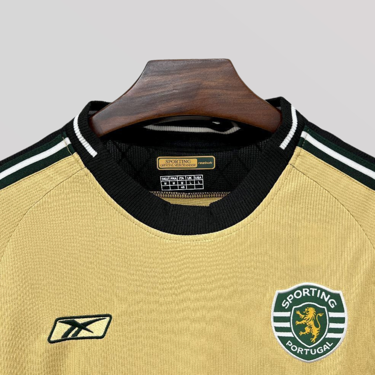 Sporting Lisbon 2003/04 Away Retro Kit