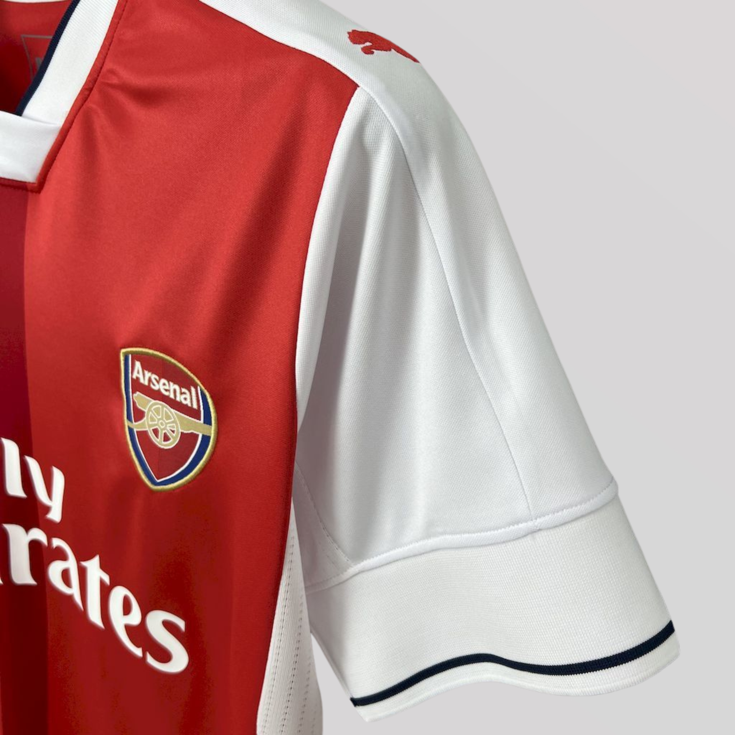 Arsenal 2016/17 Home Retro Kit