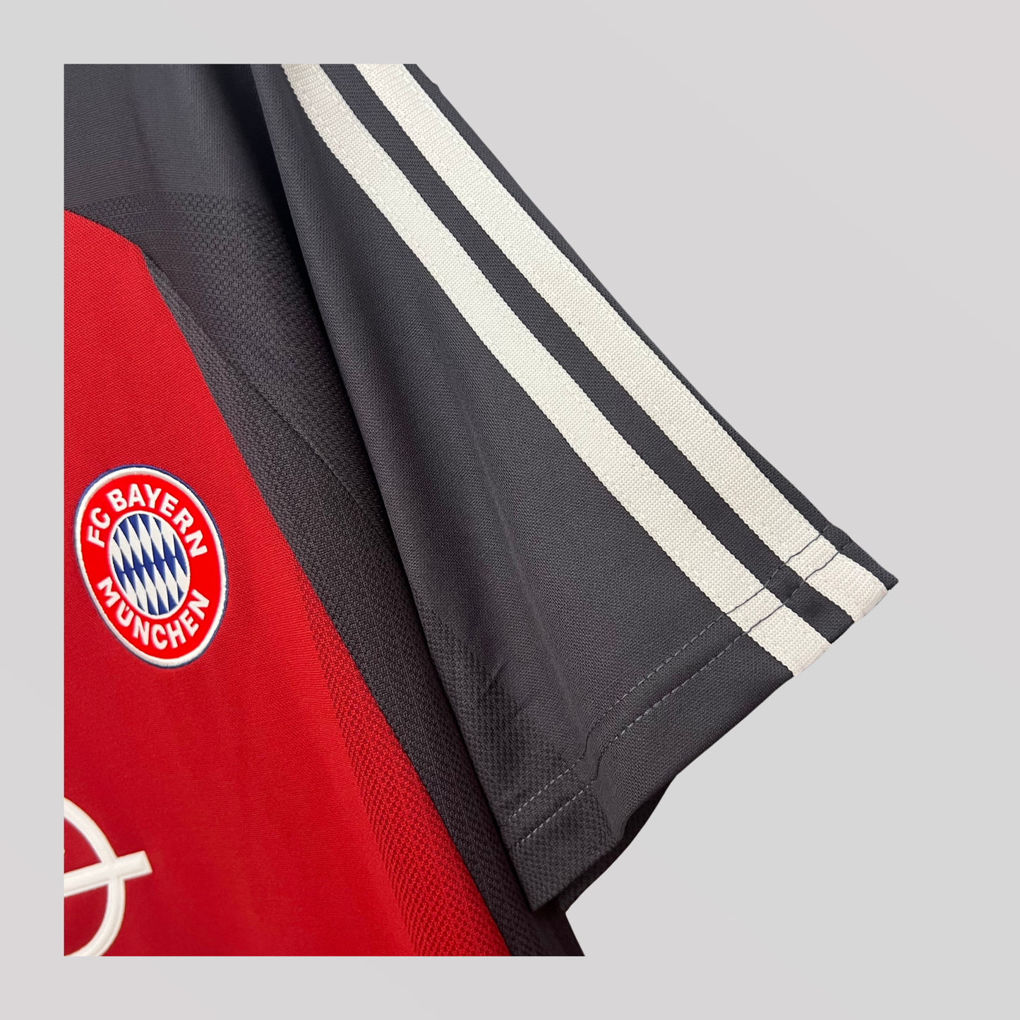 Bayern Munich 2001/02 Home Retro Football Kit